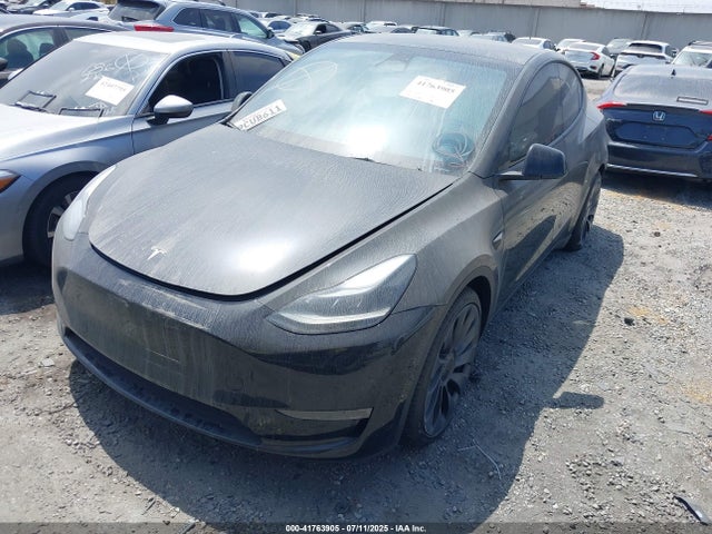 7SAYGDEF9NF529882 Tesla 2022