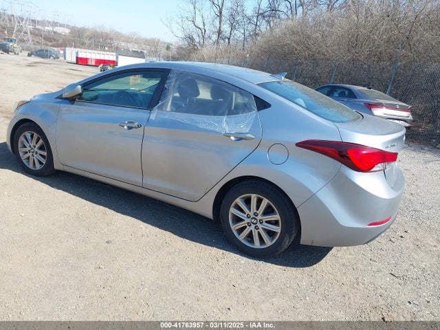 Hyundai dohc mpi nu 2015 5NPDH4AE7FH548780 Image 3