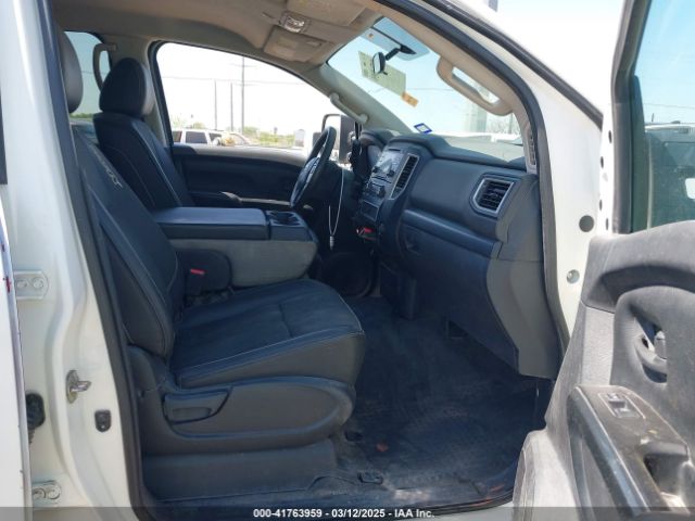 1N6BA1F3XHN519405 Nissan Titan Xd S Diesel