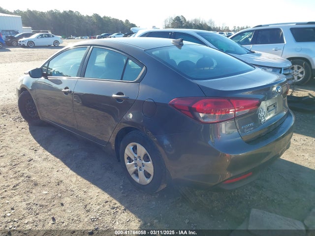 3KPFL4A7XJE183503 KIA FORTE LX