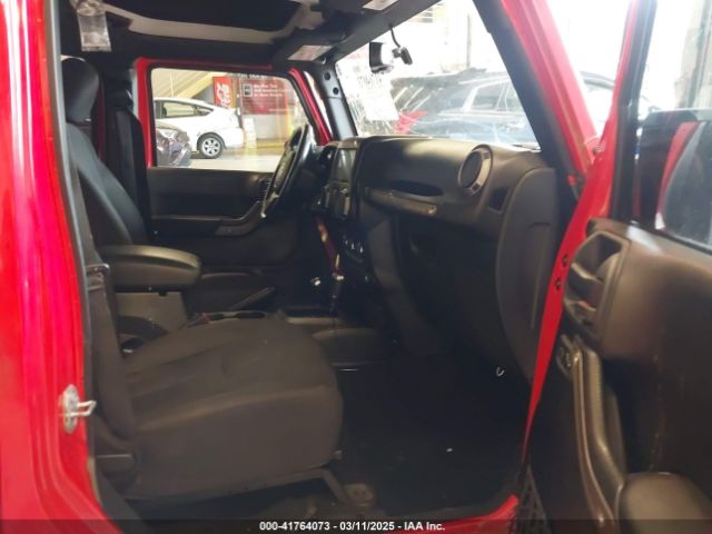 1C4BJWDG0HL597113 Jeep Wrangler Unlimited Sport