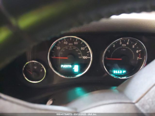 1C4BJWDG0HL597113 Jeep Wrangler Unlimited Sport