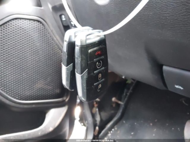 1C6RRFFG7KN755373 RAM 1500