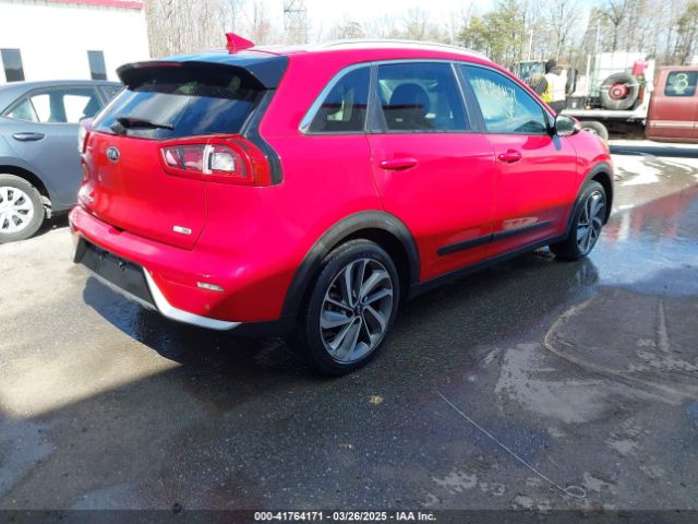 KNDCE3LC6J5119973 KIA Niro Touring