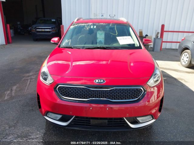 KNDCE3LC6J5119973 KIA Niro Touring