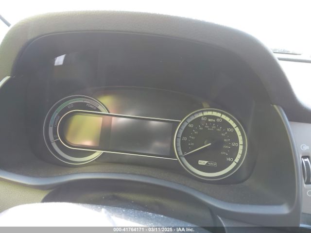 KNDCE3LC6J5119973 KIA Niro Touring