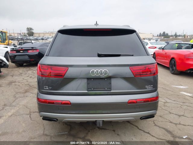 WA1LAAF73JD051839 Audi Q7 3.0t Premium