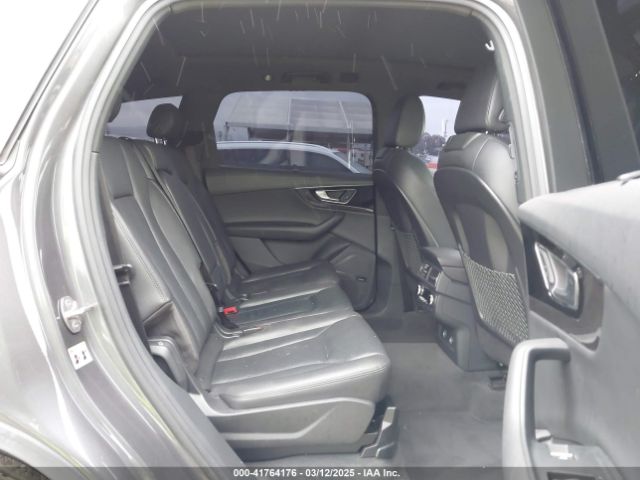 WA1LAAF73JD051839 Audi Q7 3.0t Premium