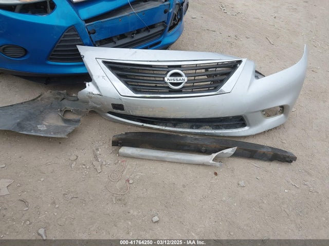 3N1CN7AP9EL801266 Nissan Versa 1.6 Sl
