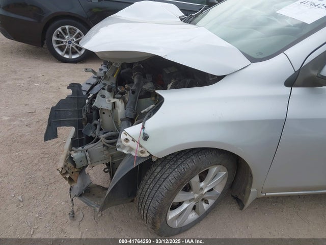 3N1CN7AP9EL801266 Nissan Versa 1.6 Sl