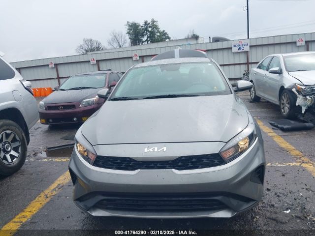 3KPF24AD7RE711101 KIA Forte Lxs