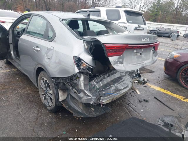 3KPF24AD7RE711101 KIA Forte Lxs