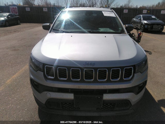 Jeep Compass Latitude 4x4 2024 3C4NJDBN0RT111067 Image 13