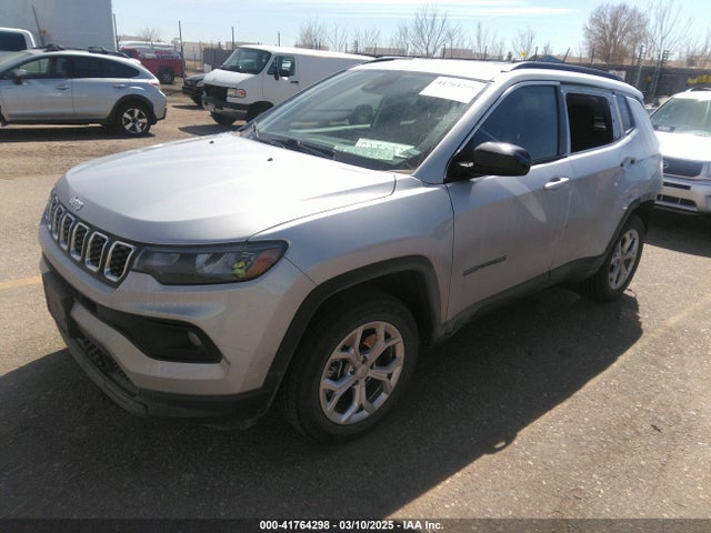 Jeep Compass Latitude 4x4 2024 3C4NJDBN0RT111067 Image 2
