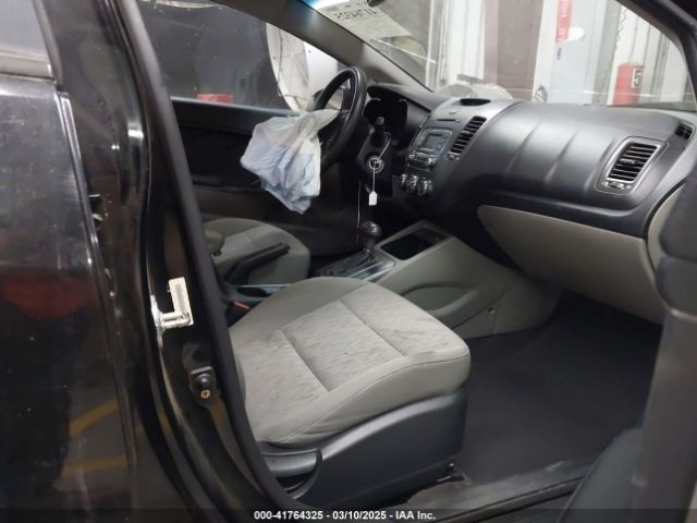 KNAFK4A6XE5163714 KIA FORTE LX