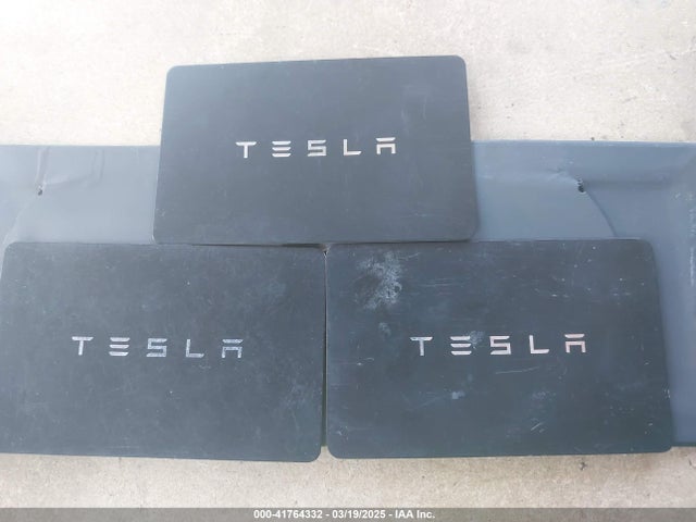 2022 TESLA MODEL Y 7SAYGDEE9NA017284 Photo 10