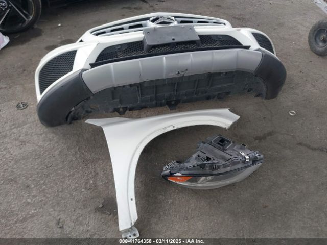 WDCTG4EB5FJ118004 Mercedes-Benz GLA 250