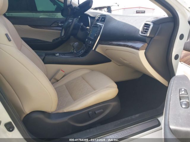 1N4AA6AP0HC409910 Nissan Maxima 3.5 Platinum