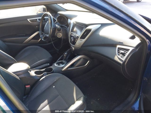 KMHTC6AD8GU302014 Hyundai Veloster