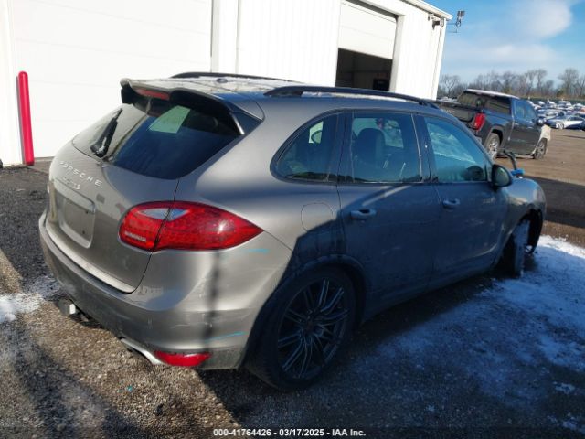 2013 PORSCHE CAYENNE WP1AB2A28DLA86543 Photo 3