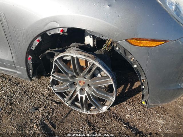 2013 PORSCHE CAYENNE WP1AB2A28DLA86543 Photo 5