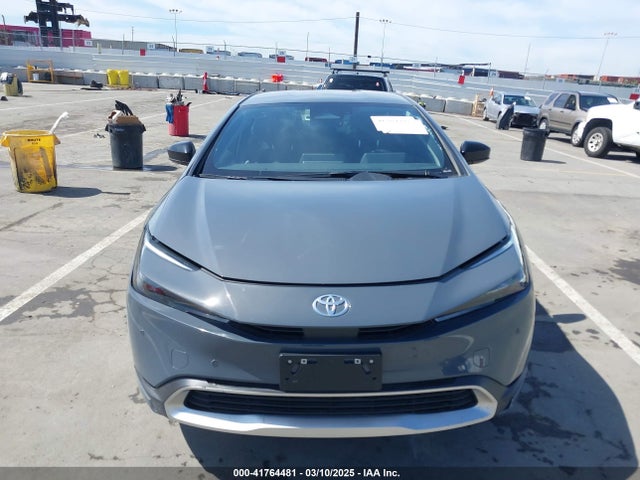 JTDACACU7R3023867 Toyota Prius Prime Se