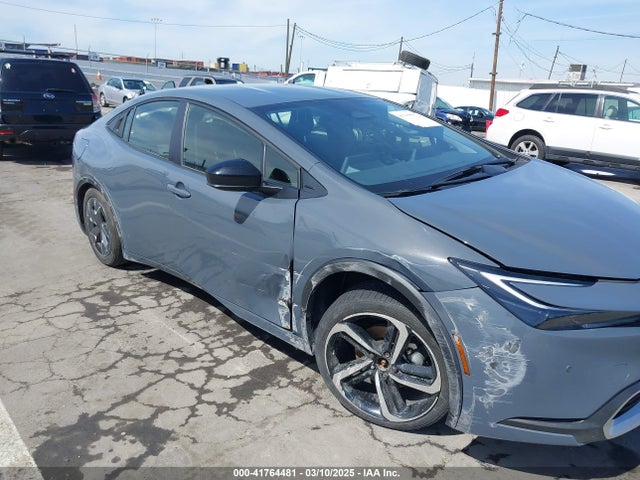 JTDACACU7R3023867 Toyota Prius Prime Se