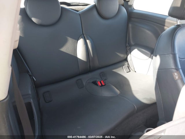 2005 MINI COOPER S WMWRE33425TG95600 Photo 7