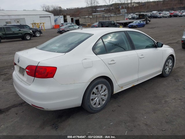 41764547 :رقم المزاد ، 3VW1K7AJ3DM389862 vin ، 2013 Volkswagen Jetta 2.0l S مزاد بيع
