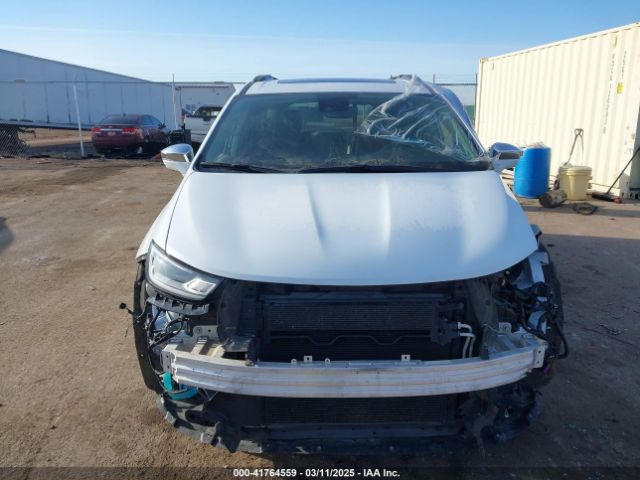2C4RC1GG6NR127663 Chrysler Pacifica Limited