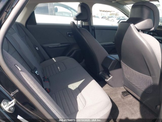 3KPFU4DE5SE033811 KIA K4 Ex