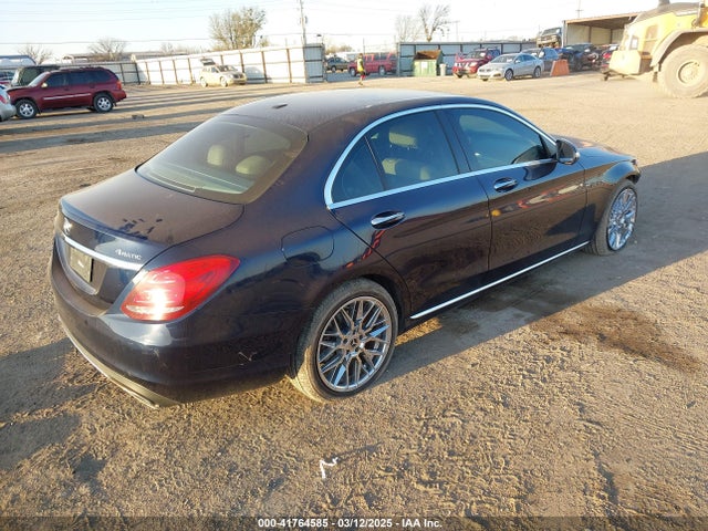 55SWF4KB8FU022044 Mercedes-Benz C 300 4matic/luxury 4matic/sport 4matic