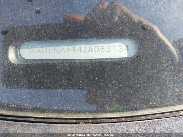 2018 AUDI A4 WAUENAF44JA063134 Photo 8