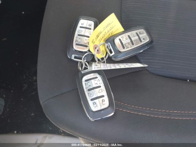 2020 CHRYSLER PACIFICA 2C4RC1FGXLR128538 Photo 10