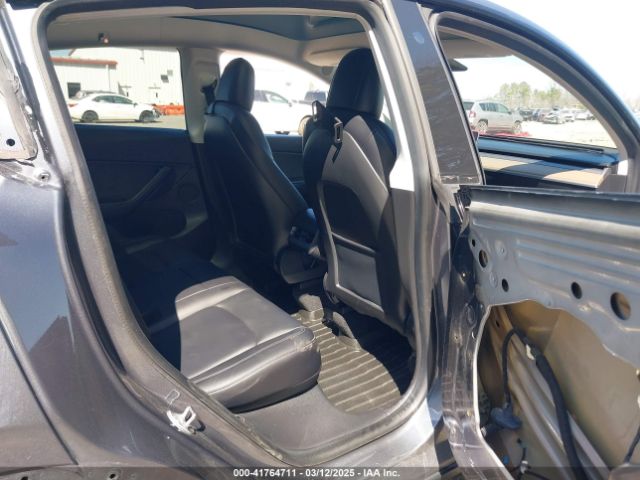 5YJYGDEE4MF119249 Tesla Model Y Long Range Dual Motor All-wheel Drive