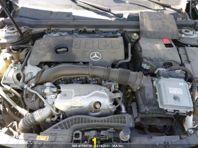 WDD3G4EB6LW037703 Mercedes-Benz A 220