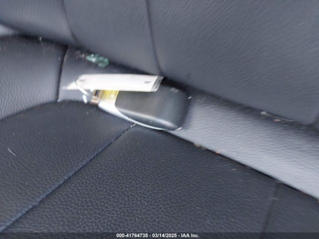 WDD3G4EB6LW037703 Mercedes-Benz A 220