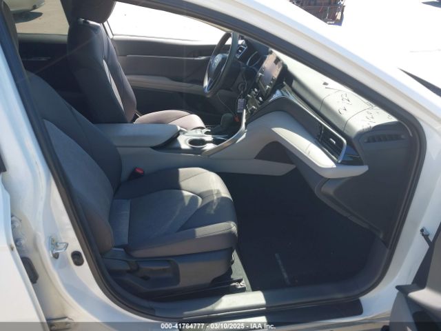4T1C11AK7NU655252 Toyota CAMRY LE