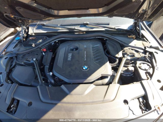 WBA7E2C57HG739465 BMW 740I