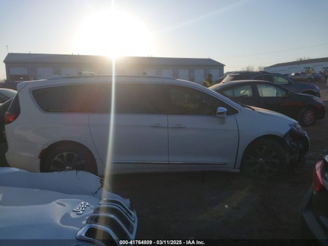 2C4RC1GG4HR500560 Chrysler Pacifica Limited