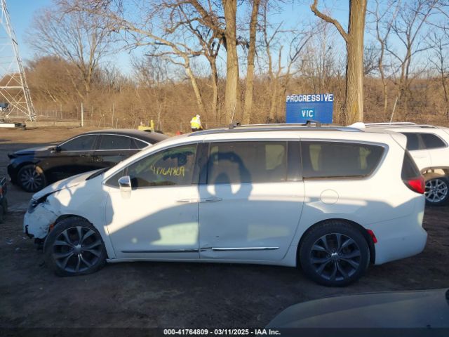 2C4RC1GG4HR500560 Chrysler Pacifica Limited