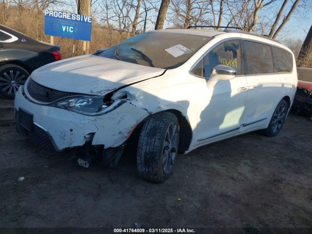 2C4RC1GG4HR500560 Chrysler Pacifica Limited