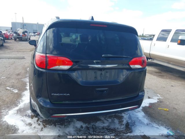 2C4RC1EG7HR688834 Chrysler Pacifica Touring-l Plus