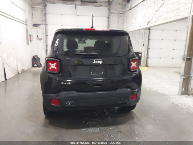 ZACNJDAB4MPN34884 Jeep Renegade Jeepster 4x4