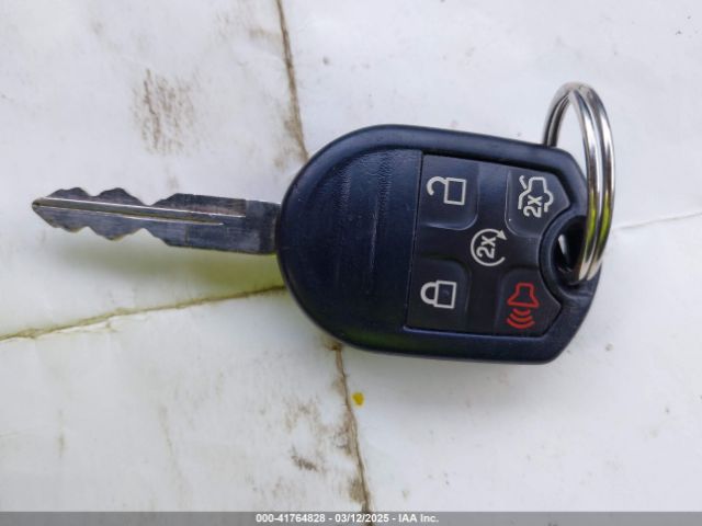 1FAHP2H87HG112162 Ford TAURUS SEL