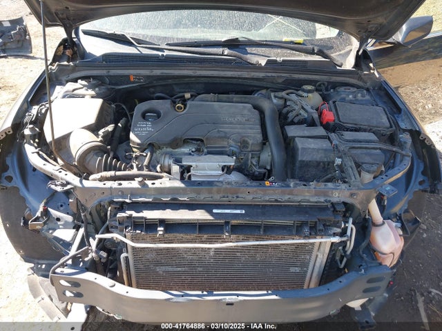 1G1ZD5ST0KF117490 Chevrolet MALIBU LT