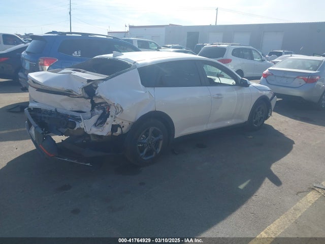 KIA 2025 2025 3KPFT4DE2SE026690 Image 4