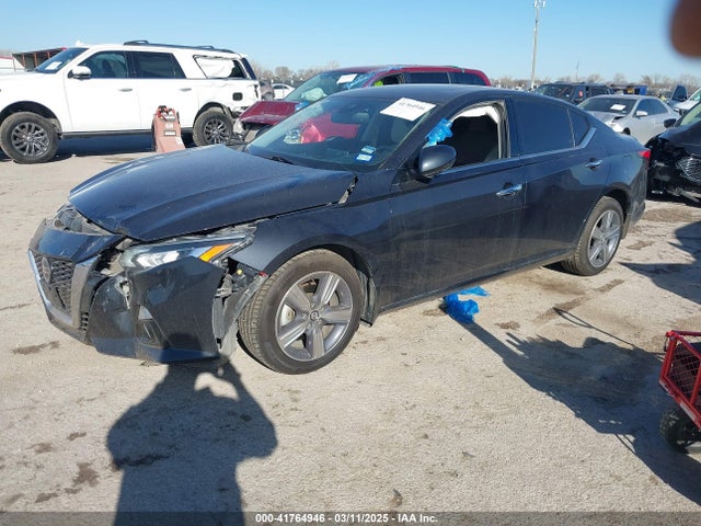 1N4BL4DV0KC115623 Nissan Altima 2.5 Sv
