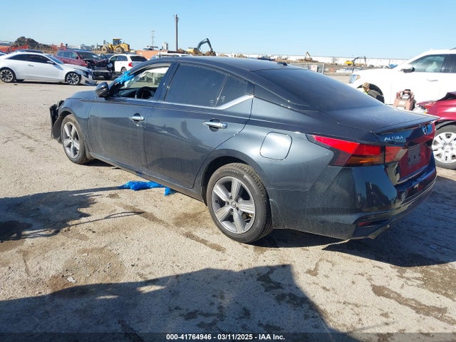 1N4BL4DV0KC115623 Nissan Altima 2.5 Sv