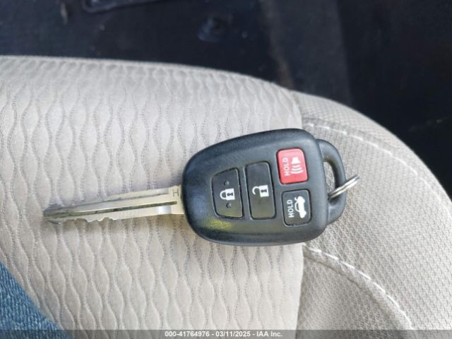 5YFBURHE5FP345234 Toyota COROLLA LE